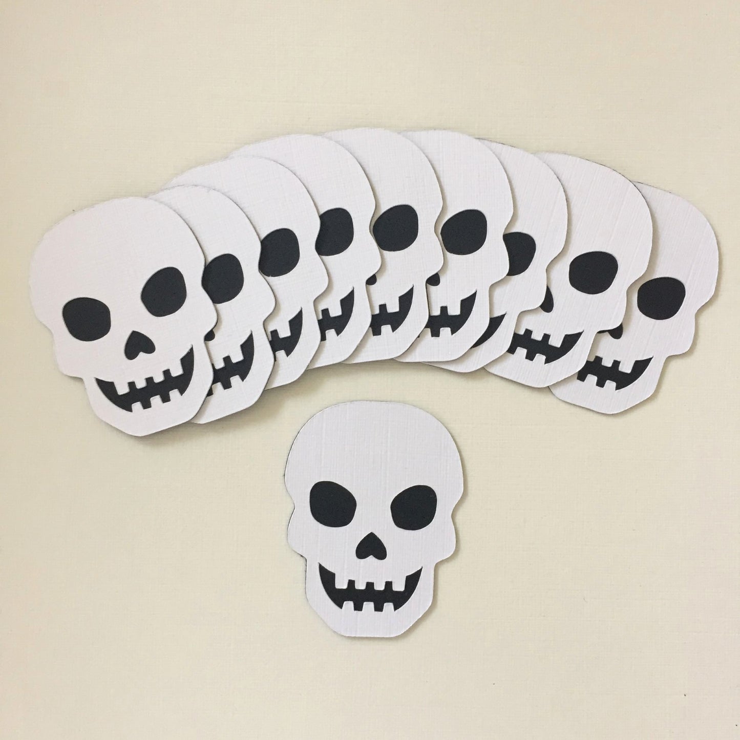 20 SKELETON SKULL Halloween Card Making Die Cut Toppers - 2 Sizes