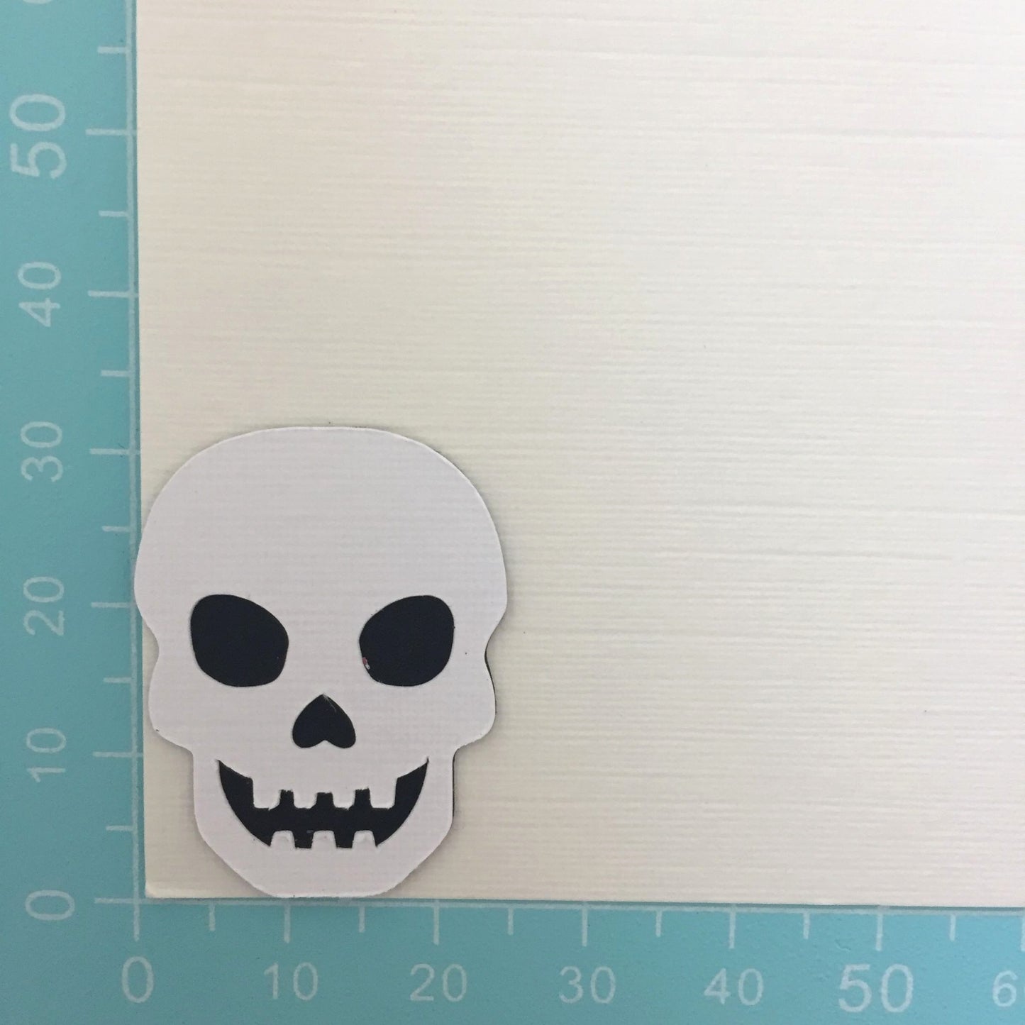 20 SKELETON SKULL Halloween Card Making Die Cut Toppers - 2 Sizes