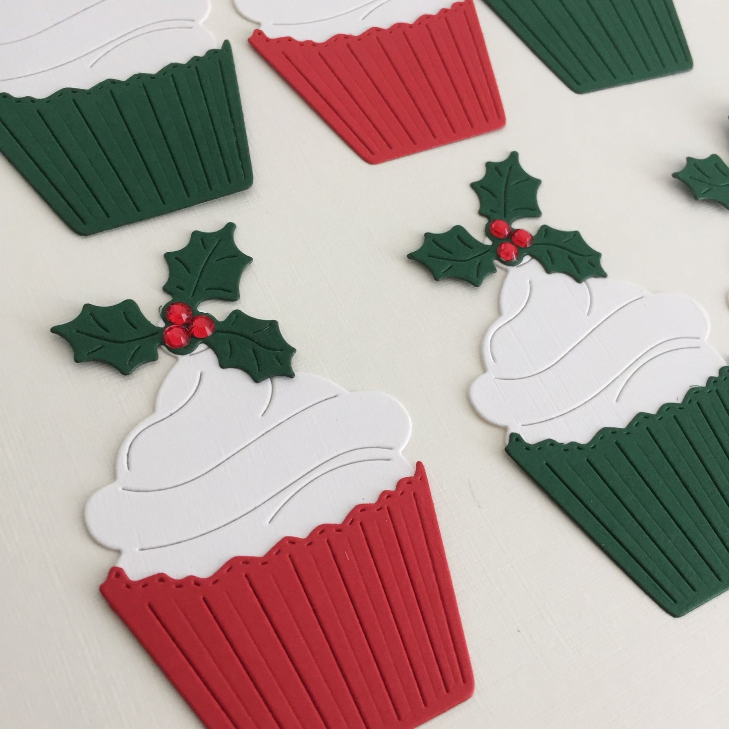 6 Red & Green CHRISTMAS CUPCAKE Card Making Die Cut Toppers