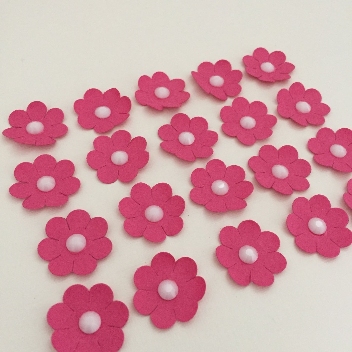 20 Small PINK FLOWER Valentine/Wedding Card Making Toppers