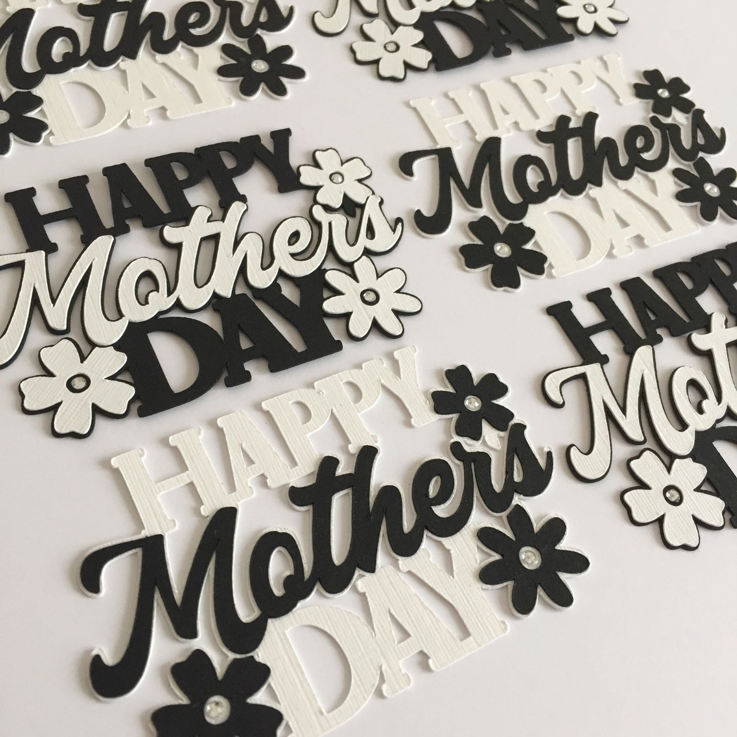 6 Floral Black & White HAPPY MOTHER'S DAY Sentiment Die Cut Toppers