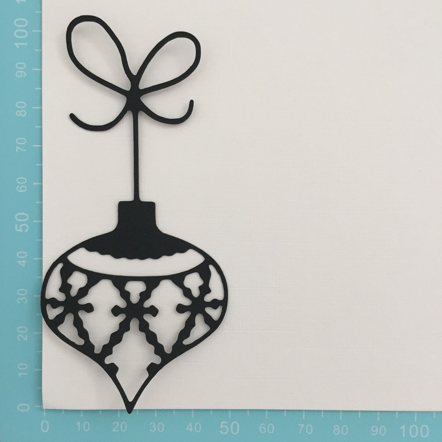 12 Black & White TEARDROP BAUBLE Christmas Card Making Die Cuts