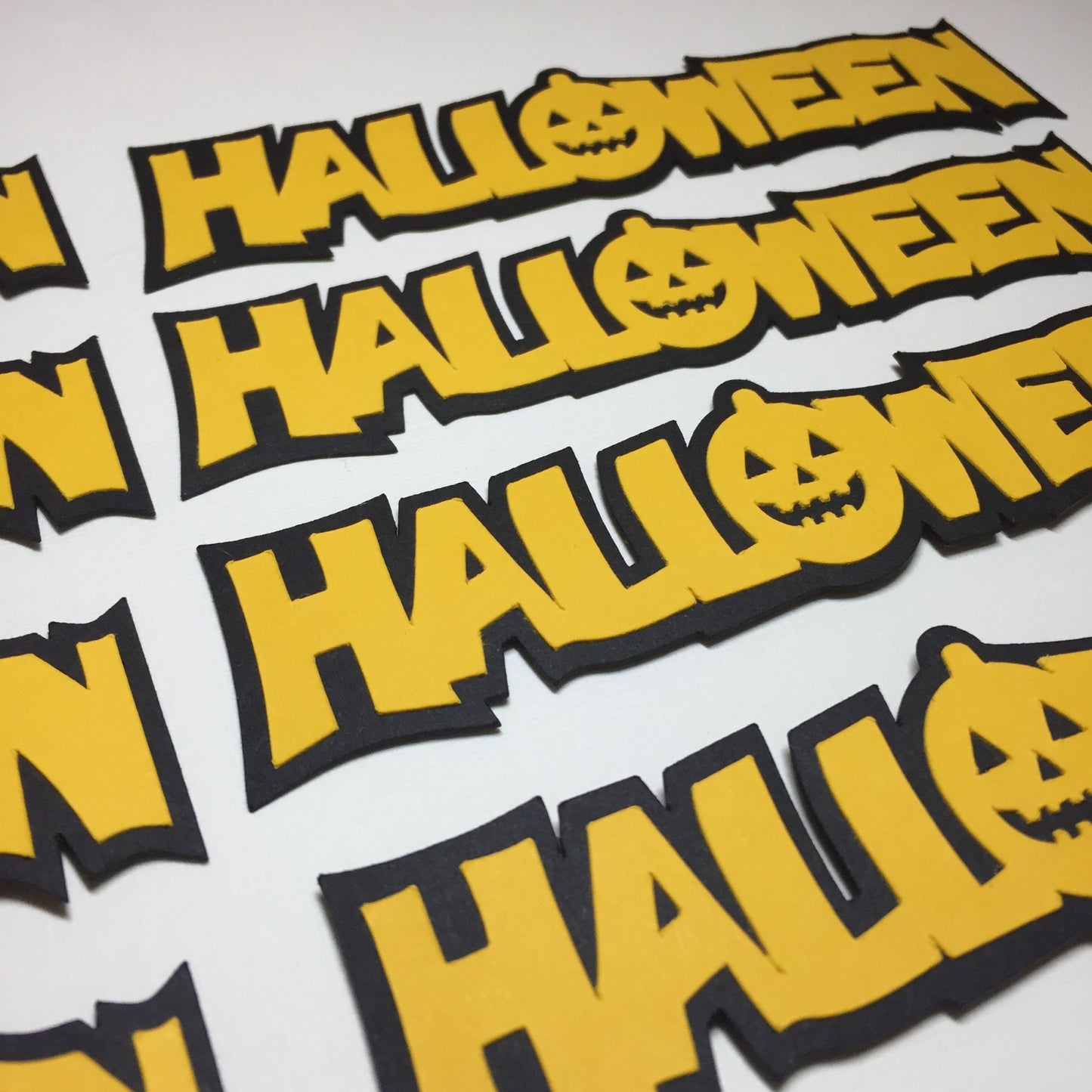 8 HALLOWEEN PUMPKIN SENTIMENT Card Making Die Cut Toppers