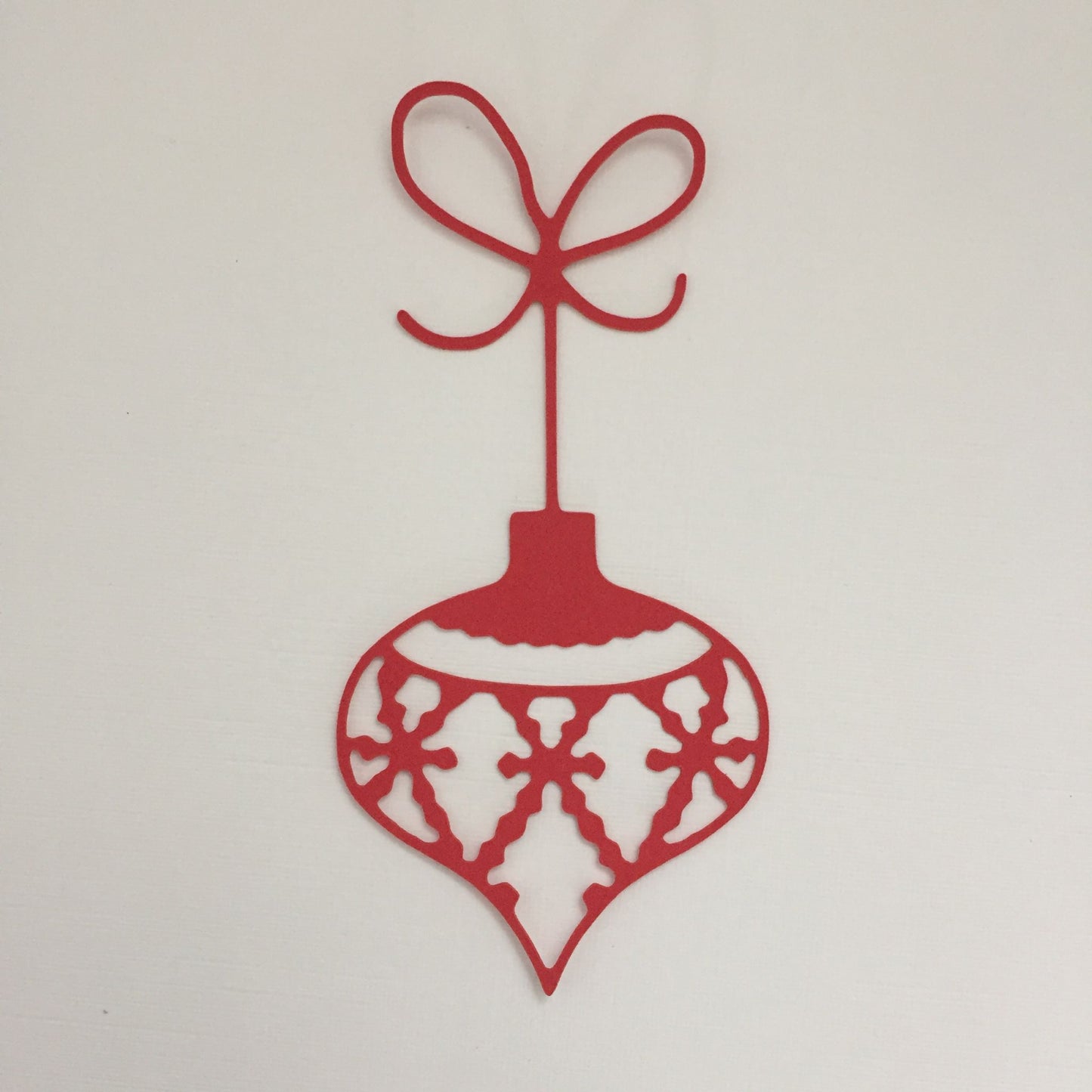 12 Red, Green & White TEARDROP BAUBLE Christmas Card Making Die Cuts