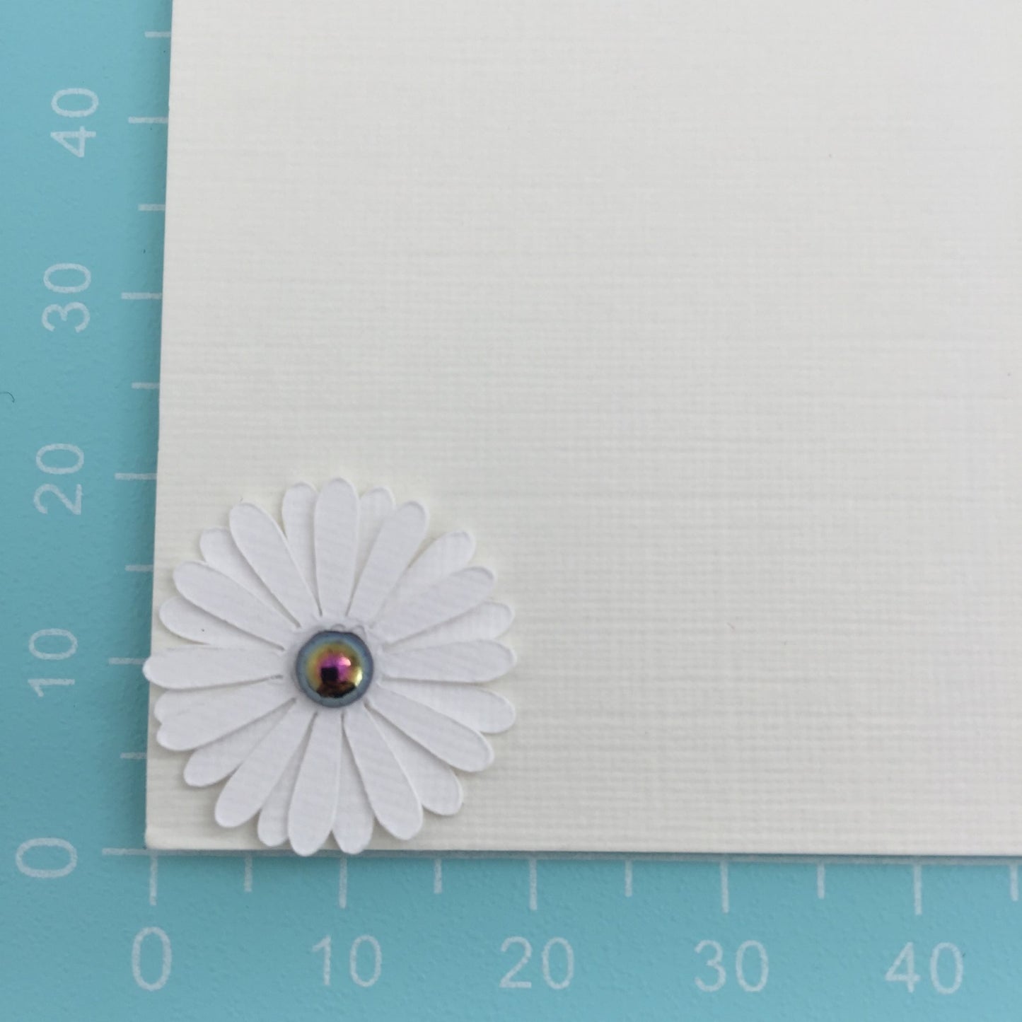 20 White & Black DAISY FLOWER Card Making Die Cut Toppers - 2 sizes