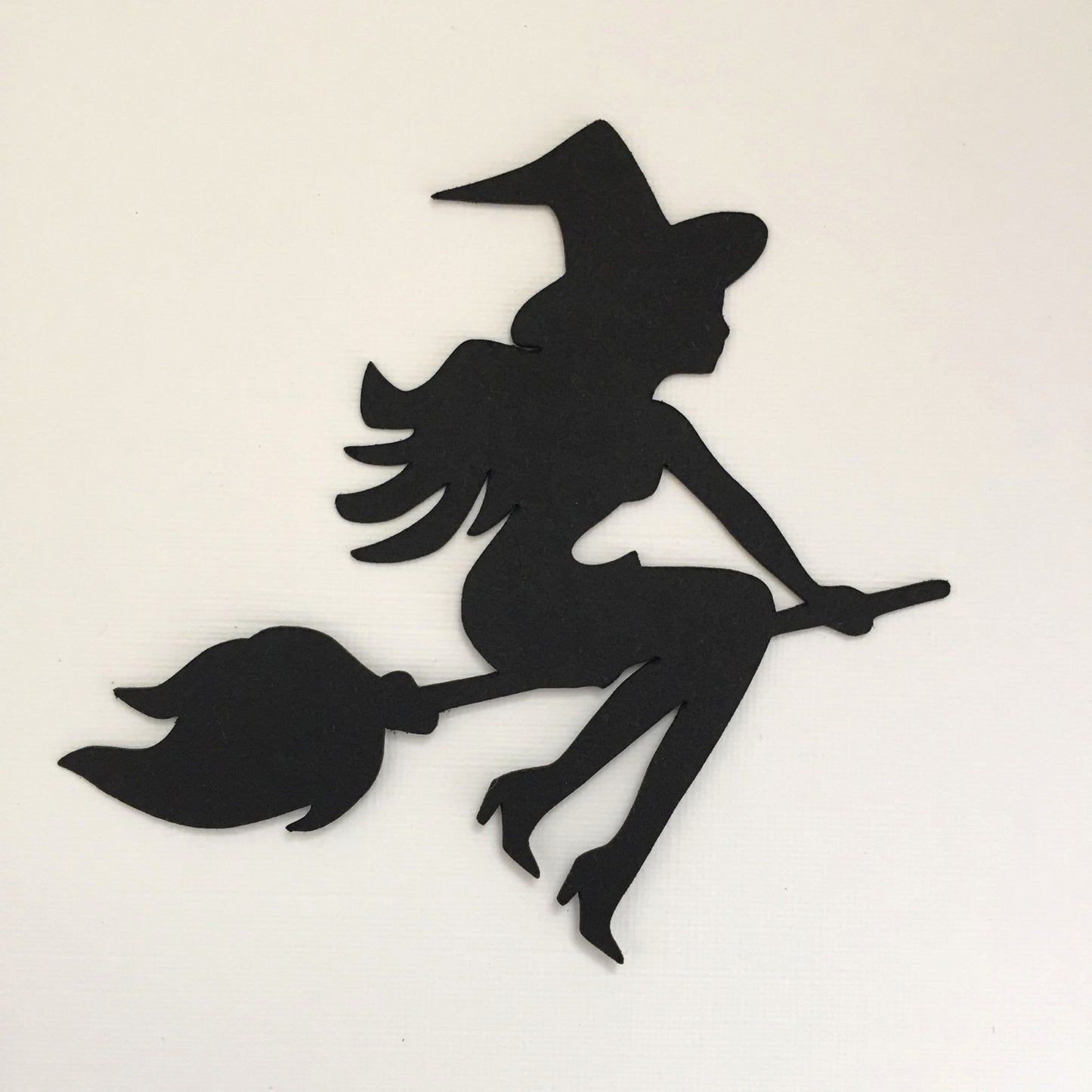 10 WITCH ON BROOMSTICK Halloween Card Making Die Cuts