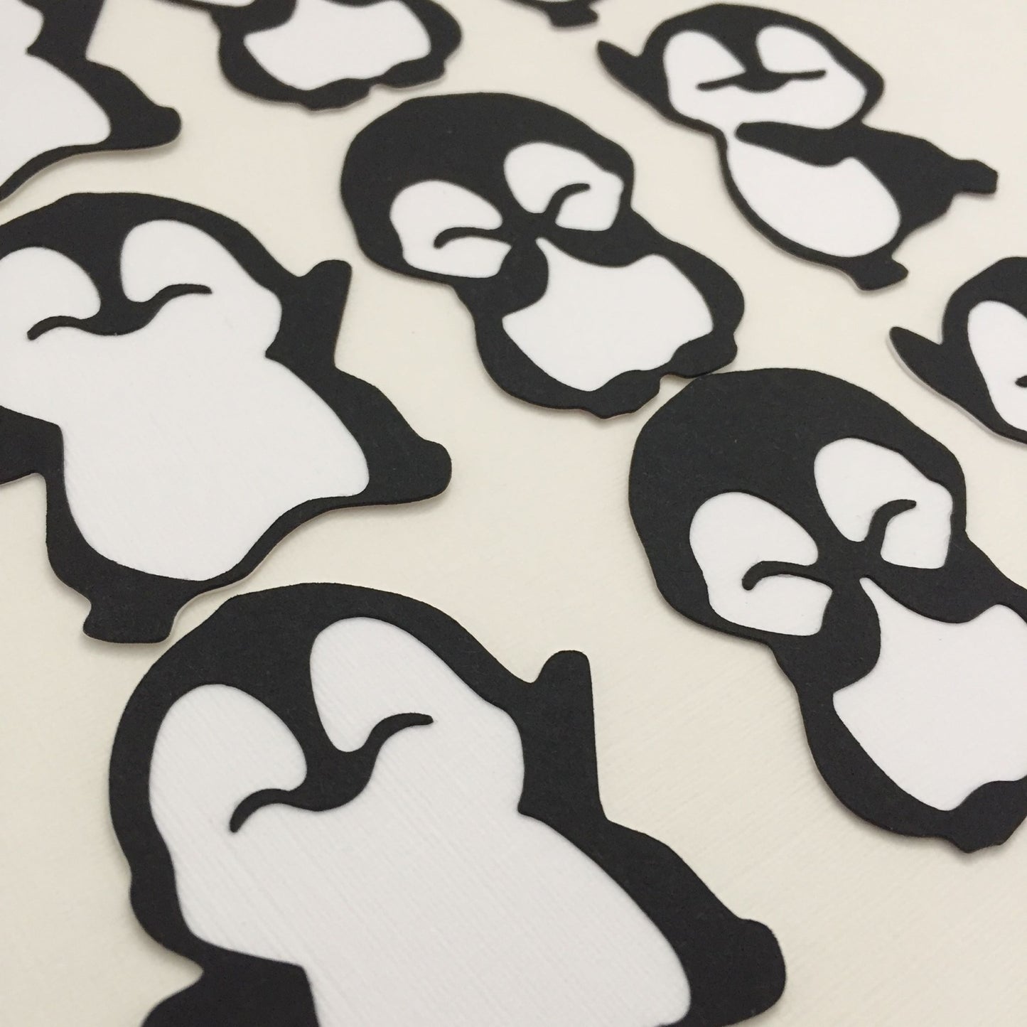 9 PENGUIN TRIO Card Making Die Cut Toppers